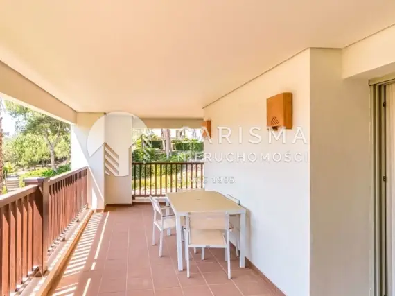 (29) Apartament narożny w Las Colinas Golf &amp; Country Club – 3 sypialnie, tarasy, baseny