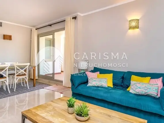 (30) Apartament narożny w Las Colinas Golf &amp; Country Club – 3 sypialnie, tarasy, baseny