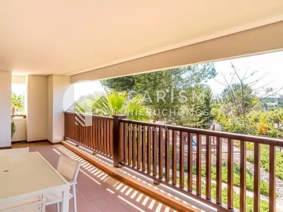 (31) Apartament narożny w Las Colinas Golf &amp; Country Club – 3 sypialnie, tarasy, baseny