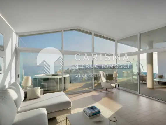 Nowoczesny penthouse z tarasem i jacuzzi blisko plaży – La Reserva del Higuerón 2