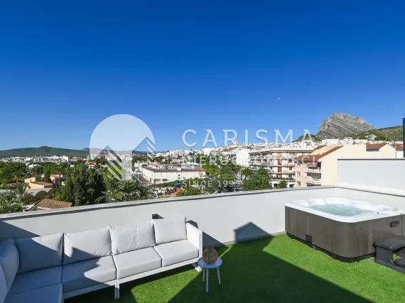(28) Luksusowy penthouse z zapierającym dech widokiem, Jávea