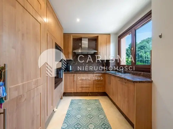 (5) Apartament na sprzedaż w Esteponie, Costa del Sol