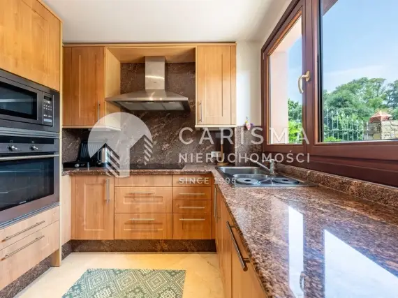 (10) Apartament na sprzedaż w Esteponie, Costa del Sol