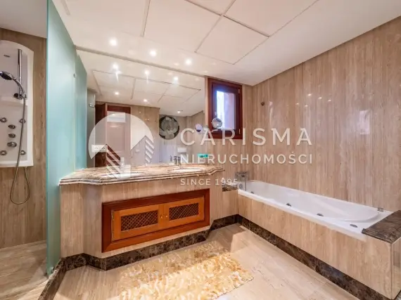 (19) Apartament na sprzedaż w Esteponie, Costa del Sol