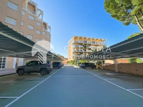 (28) Fantastyczny penthouse z widokiem na morze, tarasem i podwójnym garażem, Jávea (Costa Blanca)