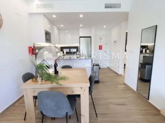 (7) Apartament w Hiszpanii, Villamartin – luksusowy kompleks Valentino Golf 3 z basenem i jacuzzi