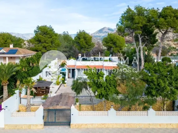 (5) Willa z widokiem na morze i góry w Altea