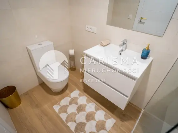 (34) Nowy i nowoczesny apartament z widokiem na morze i góry w Villajoyosa