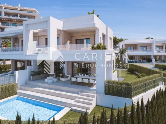 (9) Luksusowe apartamenty i biźniaki w Esteponie na Costa del Sol