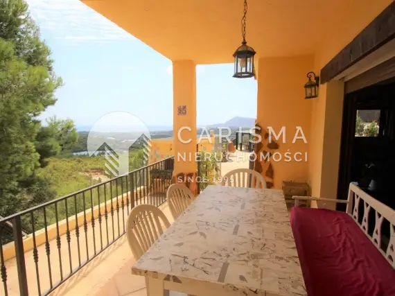 (10) Willa z widokiem na morze w Callosa d&amp;#039;Ensarria
