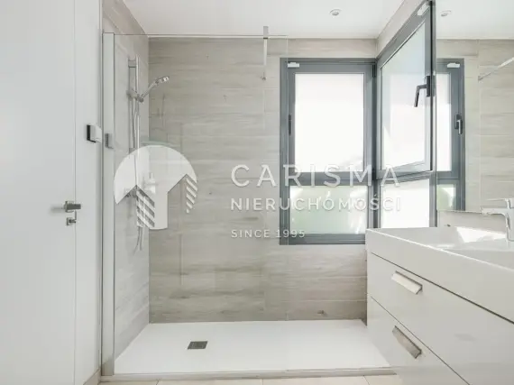 (35) Ekskluzywny apartament na ostatnim piętrze z 4 sypialniami – Estepona, Costa del Sol