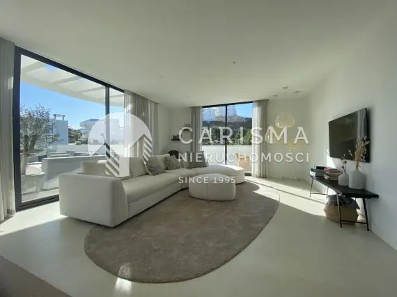 (18) Wyjątkowy penthouse apartament w Higuerón West, Costa del Sol