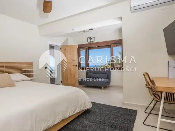 (10) Urokliwa willa z panoramicznym widokiem na morze w Balcón al Mar, Jávea