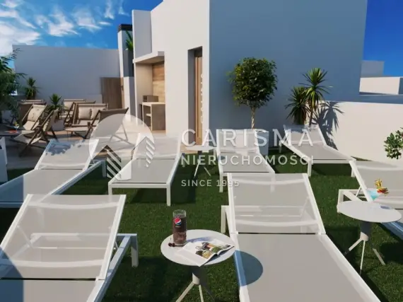 (24) Nowa inwestycja mieszkaniowa blisko plaży, apartamenty i penthouse’y, Torrevieja