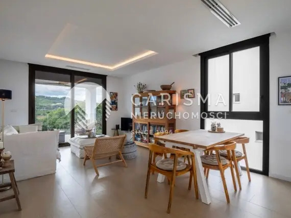 (6) Nowoczesny penthouse na sprzedaż – w odległości spaceru od plaży Arenal, Jávea