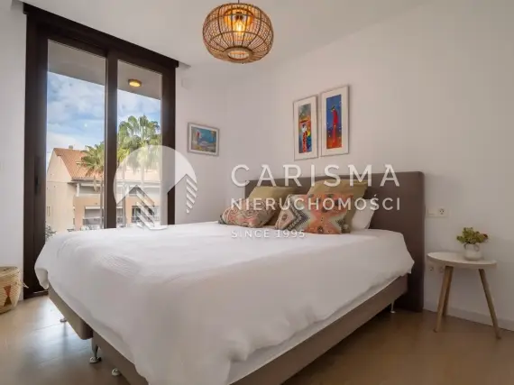 (17) Nowoczesny penthouse na sprzedaż – w odległości spaceru od plaży Arenal, Jávea