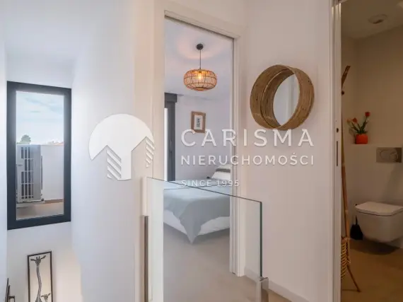 (23) Nowoczesny penthouse na sprzedaż – w odległości spaceru od plaży Arenal, Jávea