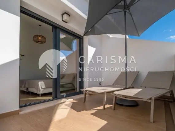 (34) Nowoczesny penthouse na sprzedaż – w odległości spaceru od plaży Arenal, Jávea