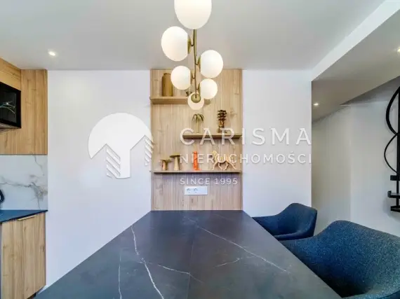 (7) Dwupoziomowy penthouse po generalnym remoncie – blisko plaży Arenal, Jávea