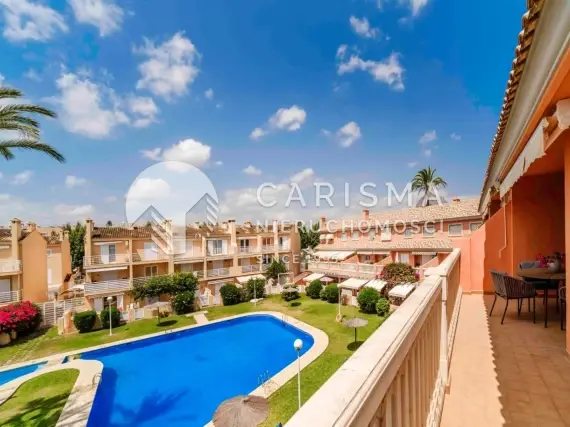 (12) Dwupoziomowy penthouse po generalnym remoncie – blisko plaży Arenal, Jávea