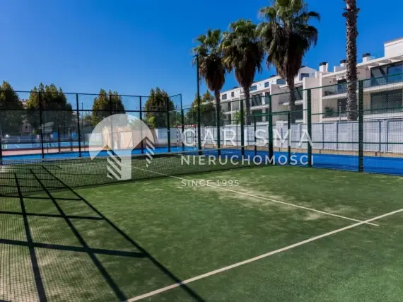 (41) Dwupoziomowy penthouse po generalnym remoncie – blisko plaży Arenal, Jávea