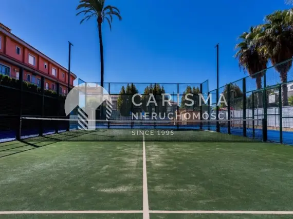 (42) Dwupoziomowy penthouse po generalnym remoncie – blisko plaży Arenal, Jávea