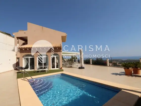 Urokliwa willa w stylu śródziemnomorskim z widokiem na morze – Costa Blanca 1