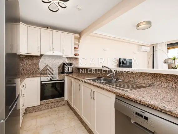 (11) Elegancki apartament w stylu śródziemnomorskim z panoramicznym widokiem na morze – Sierra de Altea