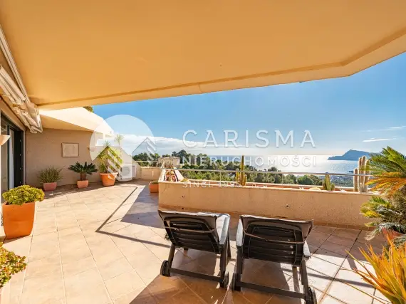 (5) Elegancki apartament w stylu śródziemnomorskim z panoramicznym widokiem na morze – Sierra de Altea