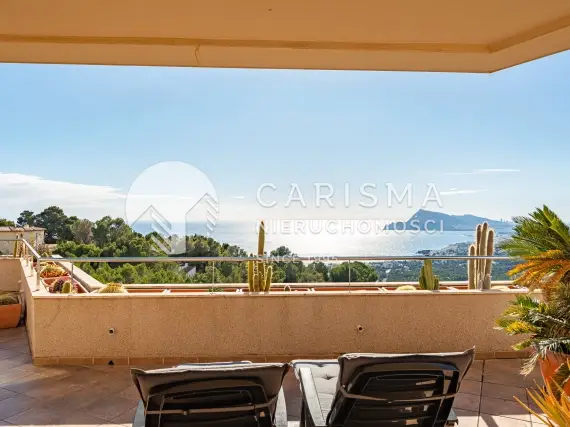 (6) Elegancki apartament w stylu śródziemnomorskim z panoramicznym widokiem na morze – Sierra de Altea