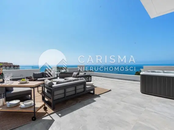 Narożny penthouse z widokiem na morze w Benalmádena – jacuzzi na dachu, Carvajal 1