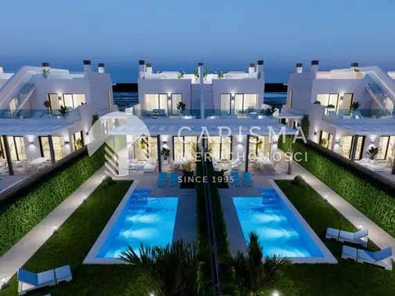 Nowe wille przy plaży w Los Alcázares – Infinity Beach z prywatnym dostępem do promenady 1