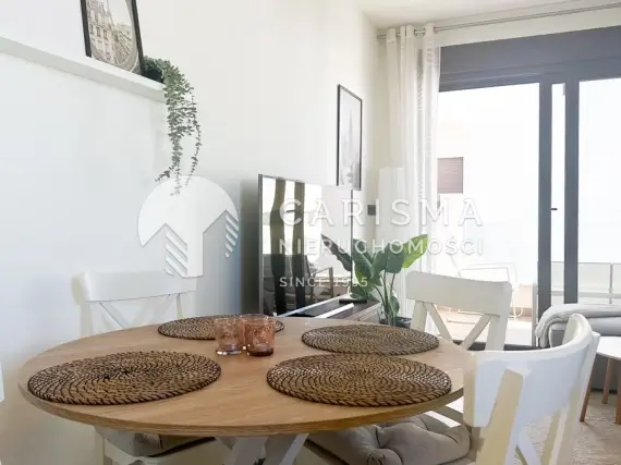 (9) Nowoczesny apartament na najwyższym piętrze z prywatnym solarium – Los Balcones, Torrevieja