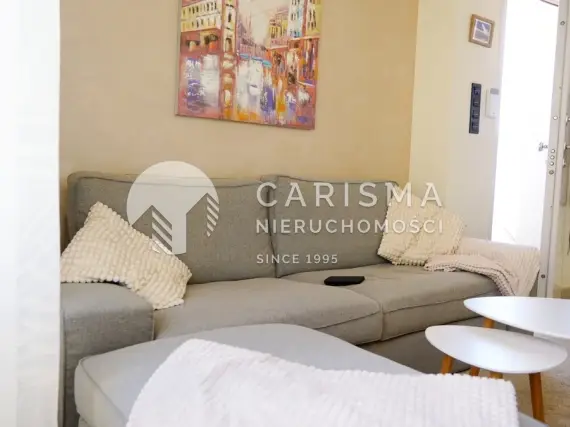 (10) Nowoczesny apartament na najwyższym piętrze z prywatnym solarium – Los Balcones, Torrevieja