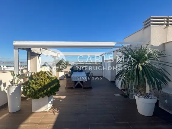 (42) Nowoczesny apartament na najwyższym piętrze z prywatnym solarium – Los Balcones, Torrevieja