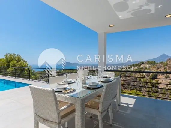 (51) Współczesna willa z panoramicznym widokiem w Altea Hills