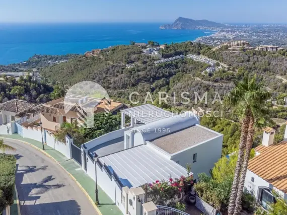 (58) Współczesna willa z panoramicznym widokiem w Altea Hills