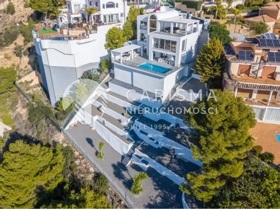 (68) Współczesna willa z panoramicznym widokiem w Altea Hills