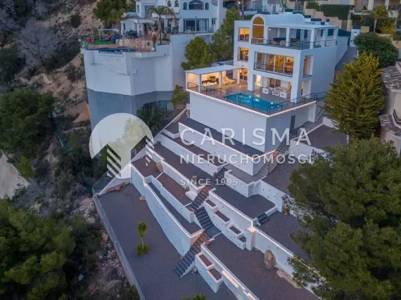 (77) Współczesna willa z panoramicznym widokiem w Altea Hills