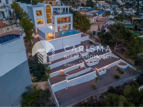 (79) Współczesna willa z panoramicznym widokiem w Altea Hills
