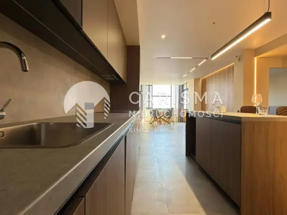 (9) Odremontowany duplex z widokiem na morze w Villajoyosa
