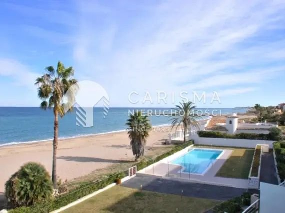 (7) Duplex w pierwszej linii brzegowej, Dénia