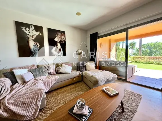 (13) Piękny, parterowy apartament z widokiem na morze, Los Flamingos, Costa del Sol
