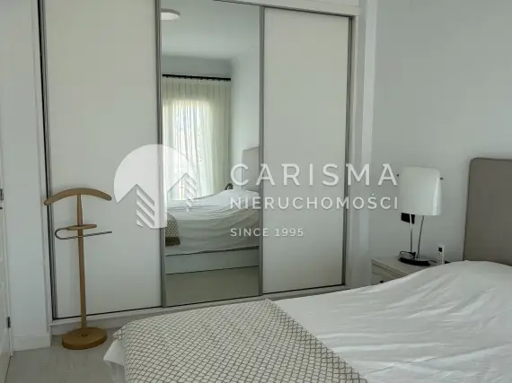 (27) Apartament z widokiem na morze na terenie zamkniętego osiedla w Benissa
