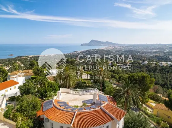 (7) Ekskluzywna willa z widokiem na morze na Costa Blanca z tarasem, basenem i apartamentem