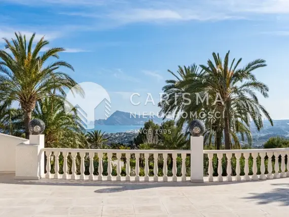 (47) Ekskluzywna willa z widokiem na morze na Costa Blanca z tarasem, basenem i apartamentem