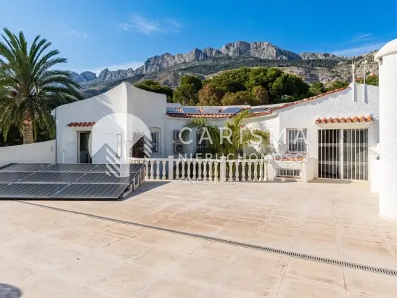 (48) Ekskluzywna willa z widokiem na morze na Costa Blanca z tarasem, basenem i apartamentem