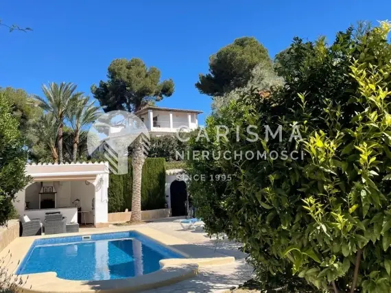 (34) Urokliwa willa w stylu śródziemnomorskim – Moraira (Pla de Mar), blisko plaży El Portet
