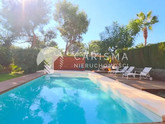 (34) Śródziemnomorska willa w dobrej lokalizacji, Benidorm, Costa Blanca