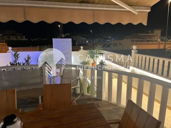 (24) Dom w zabudowie bliźniaczej w Lomas de Cabo Roig na Orihuela Costa